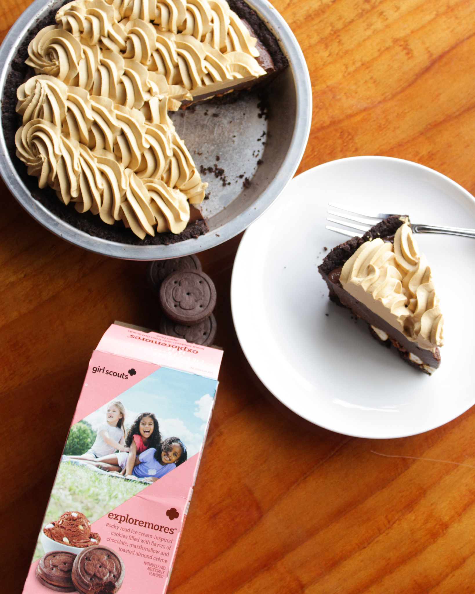 Girl Scout Campfire Adventure Milkshake next to a bok of Adventurefuls cookies.